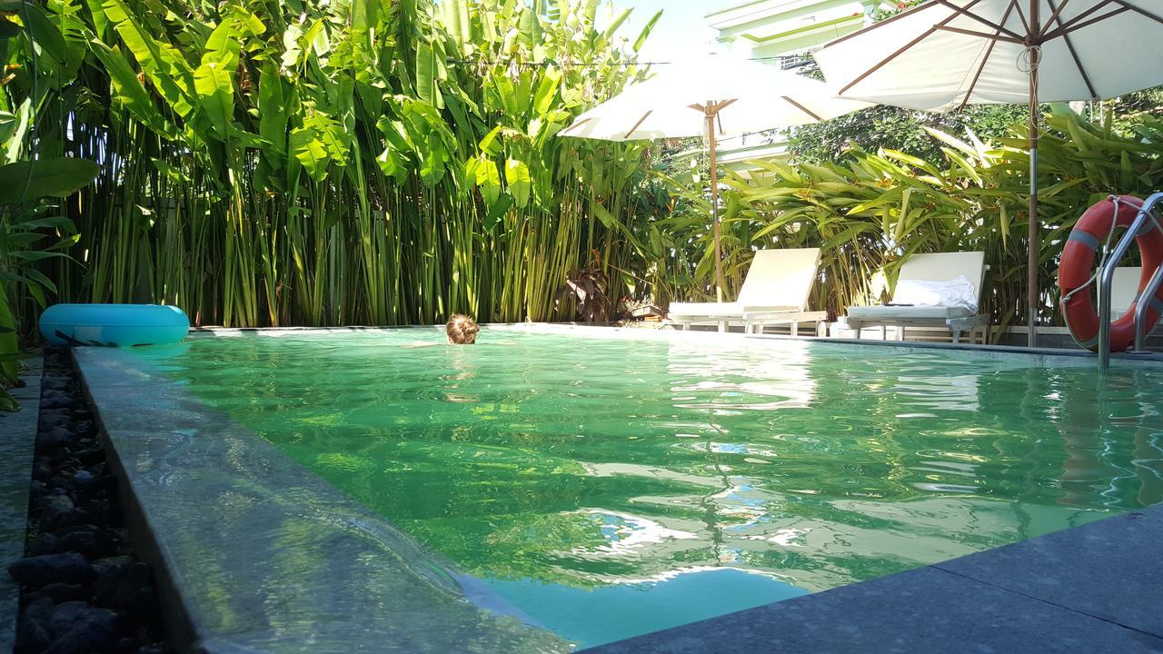 Flamingo Villa Homestay - Big Rooms With Balcony - Close To Hoi An Old Town 200M & Temple Bridge - Large Outside Pool For Sun Bathing Exterior foto
