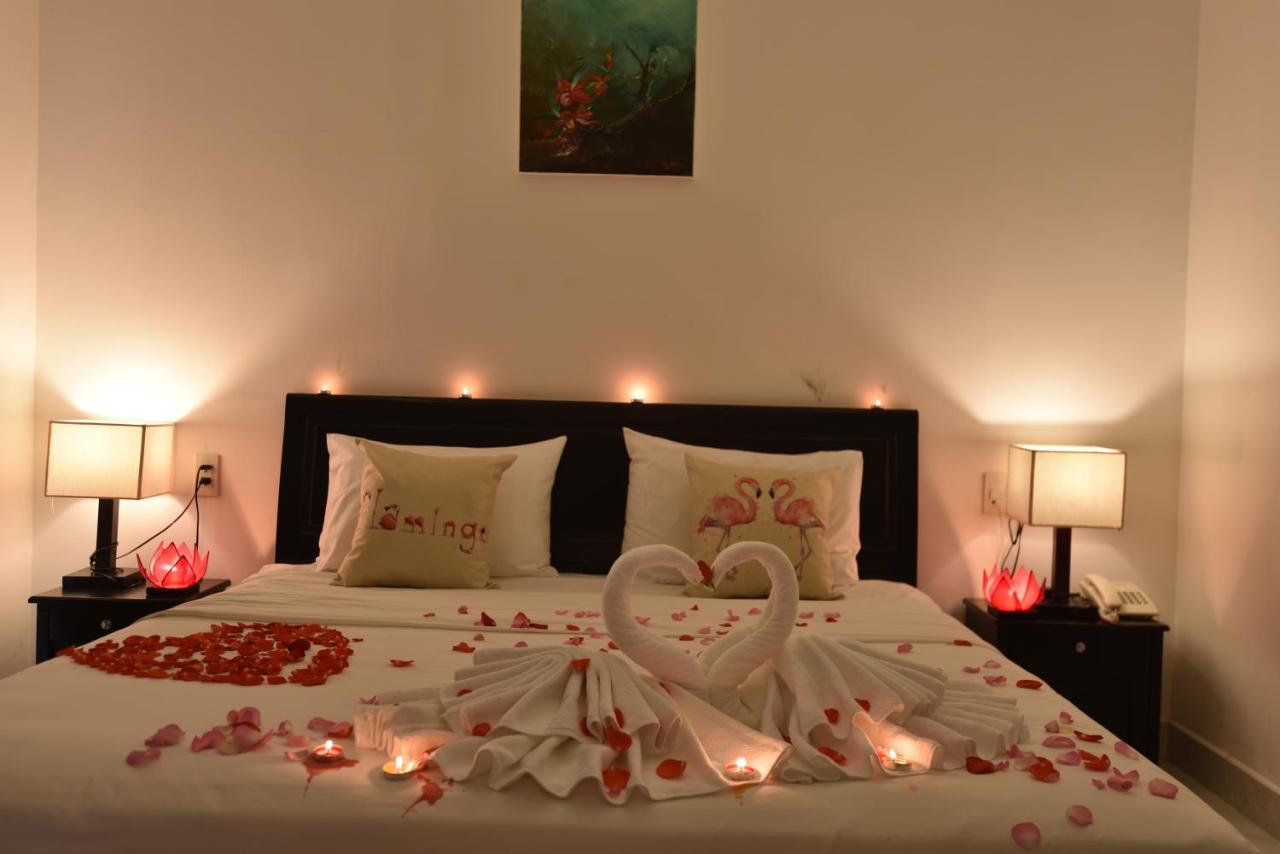 Flamingo Villa Homestay - Big Rooms With Balcony - Close To Hoi An Old Town 200M & Temple Bridge - Large Outside Pool For Sun Bathing Exterior foto